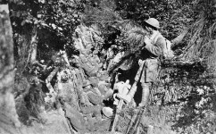 800px-Colliers_1921_World_War_-_American_soldiers_rest_in_trench_in_Argonne_Forest-1