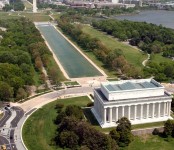 Aerial_view_of_Lincoln_Memorial_-_west_side
