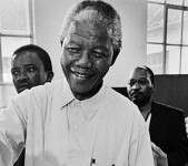 Mandela_voting_in_1994-e1382721510329