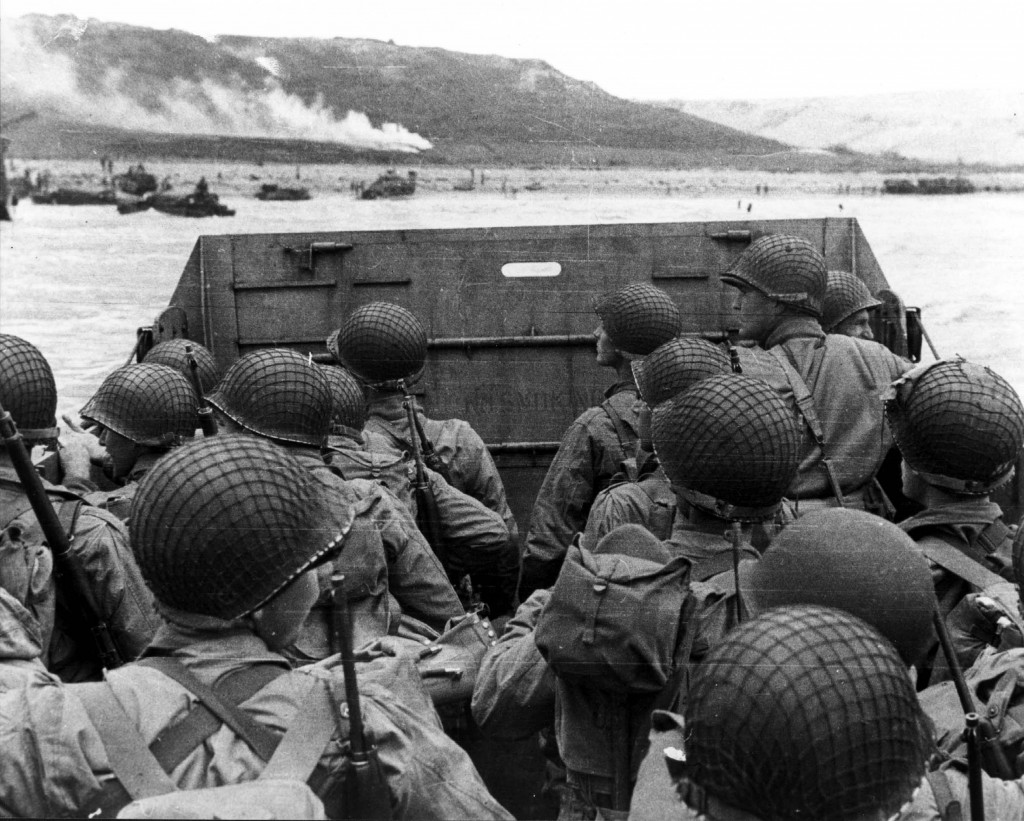 American assault troops approaching Omaha Beach. (June 6, 1944). Source: U.S. National Archives, # SC 320901.