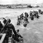 American soldiers landing on Utah Beach. (June 6, 1944). Source: Regional Council of Lower Normandy, U.S. National Archives.