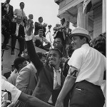 Actor Sammy Davis, Jr. among the March on Washington crowd. (Aug. 28, 1963). Source: U.S. National Archives #542050.